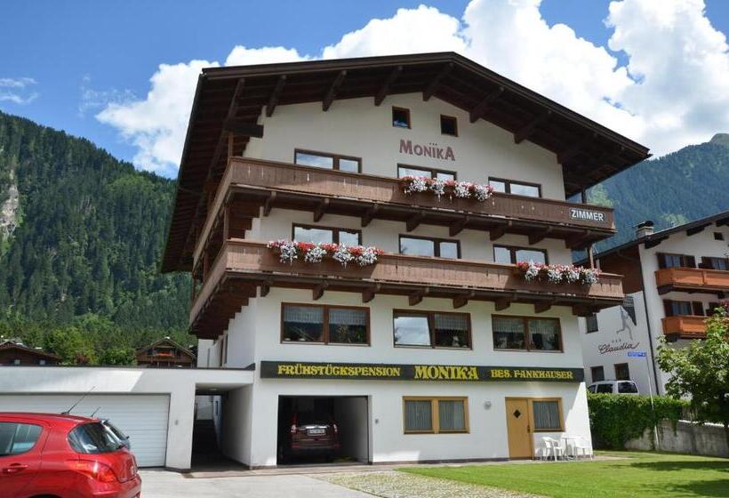 پانسیون Haus Monika Und Haus Claudia