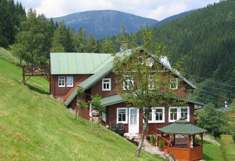 بنسيون Horský Dům