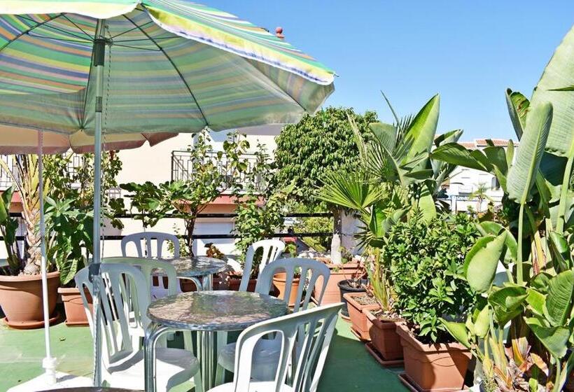 פנסיון Hostal Sol Y Mar