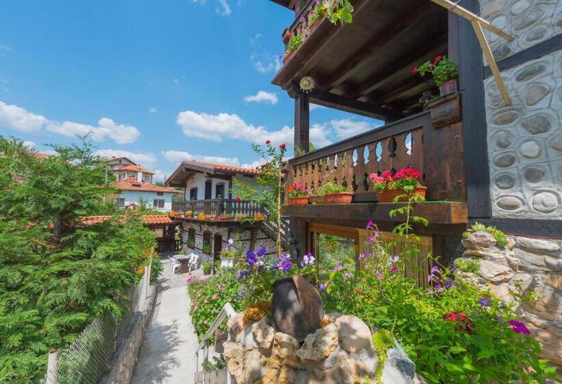 بنسيون Oasis Guest House