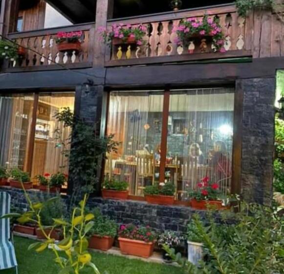 Пансион Oasis Guest House