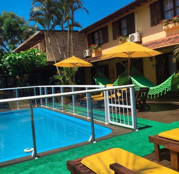 پانسیون Pousada Palhocinha Garopaba