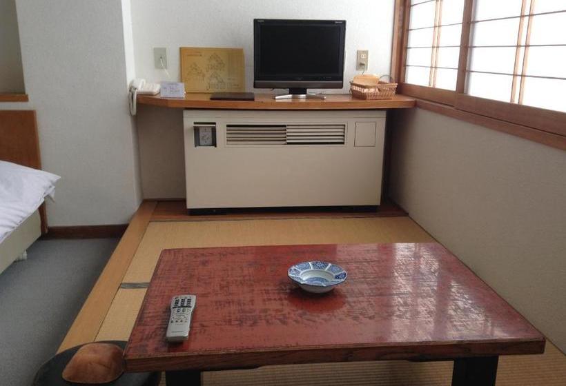 بنسيون Resort Inn Chitose