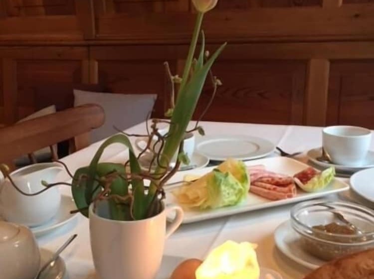 Пансион Weingut Gastehaus Weigand