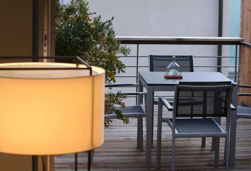 بنسيون Weingut Gastehaus Weigand