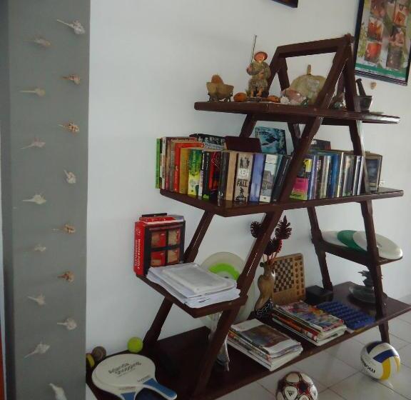 Пансион Whitepearl Beach