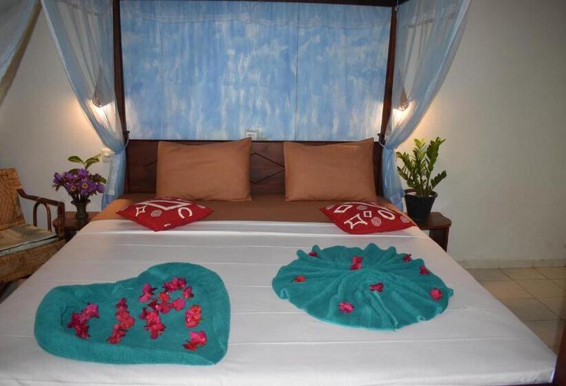 Пансион Whitepearl Beach