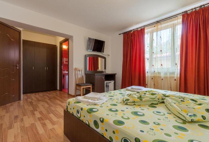 Pensiunea Andrei Rm Valcea