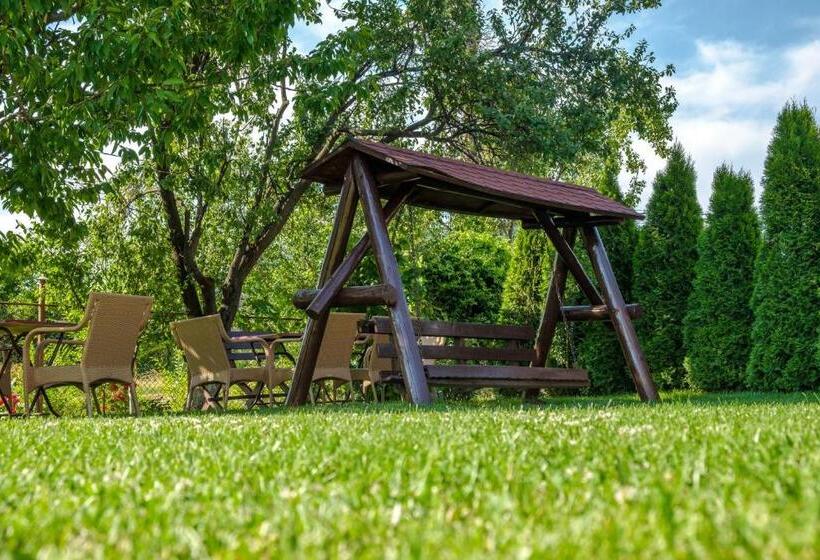 Pensiunea Andrei Rm Valcea