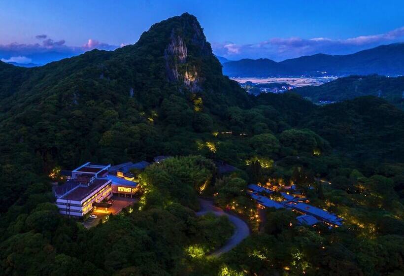 Рёкан Mifuneyama Rakuen