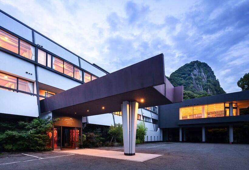 Рёкан Mifuneyama Rakuen