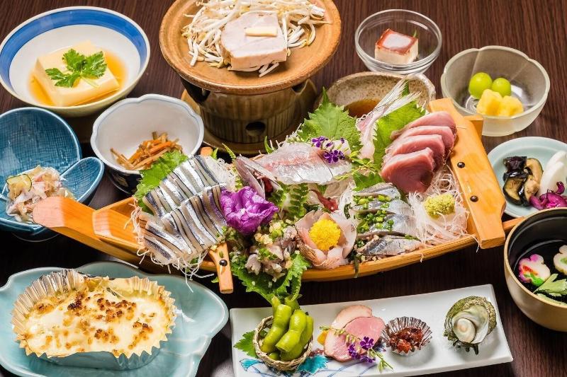 ريوكان Yugawara Onsen Apolosou