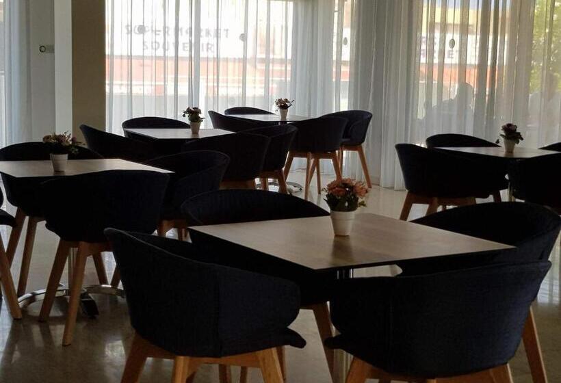 Seagull Hotel Apartments