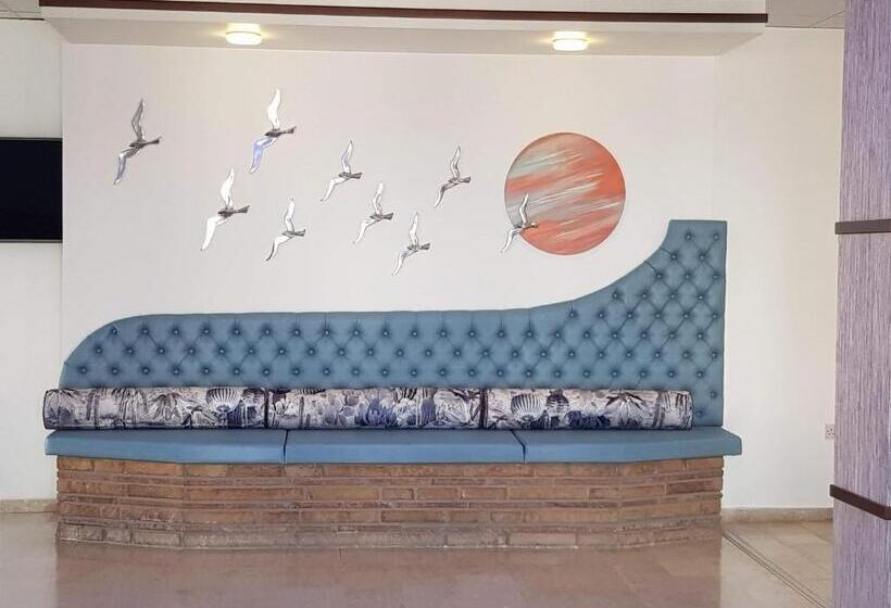 Seagull Hotel Apartments