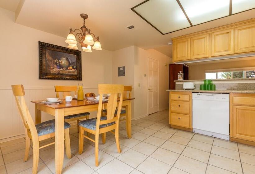 Channel Island Shores