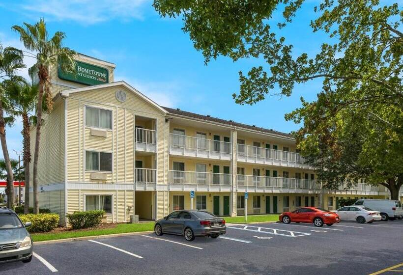 Hometowne Studios By Red Roof Orlando   Ucf Area