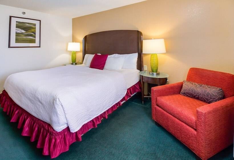 Alliance Hotel And Suites