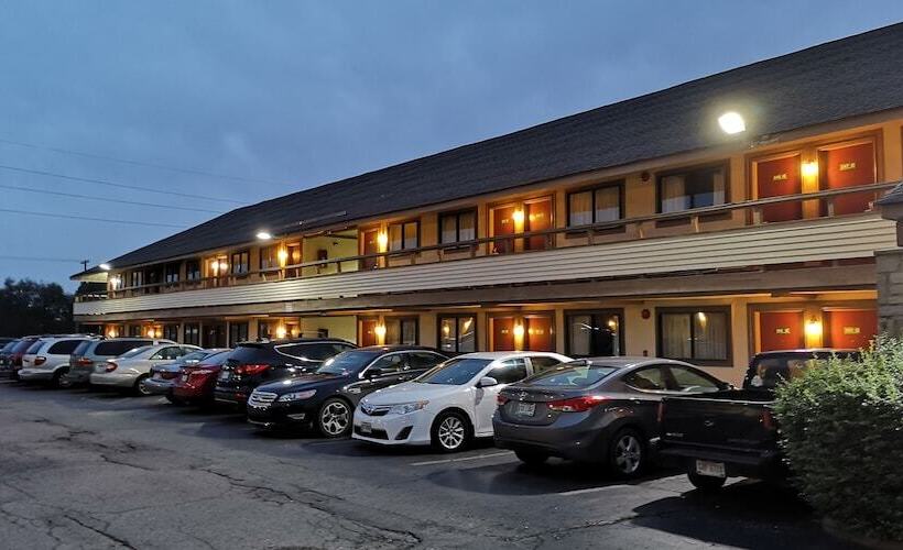 호텔 American Value Inn