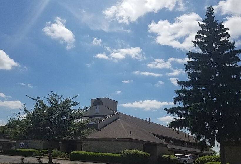 فندق American Value Inn