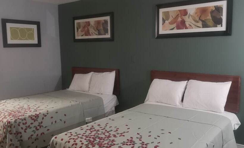 فندق American Value Inn