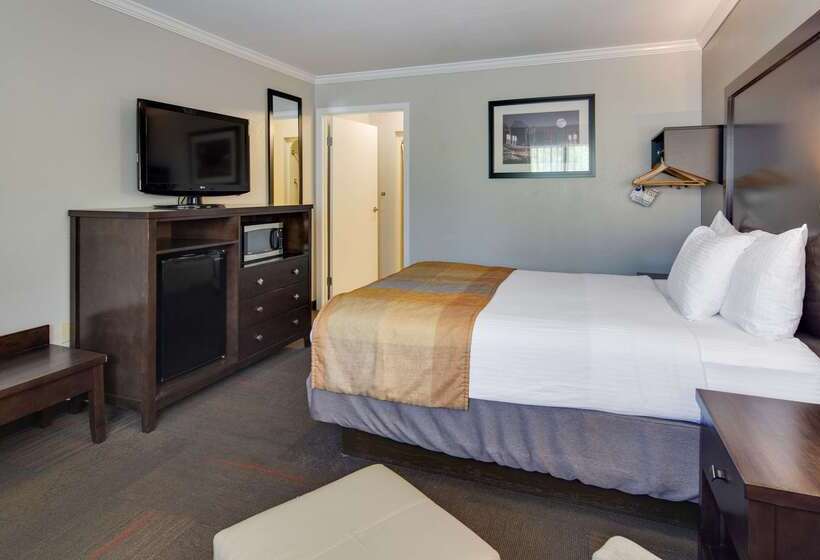 Отель Best Western Clermont