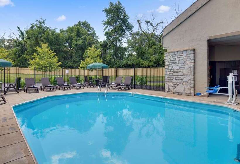 Отель Best Western Clermont