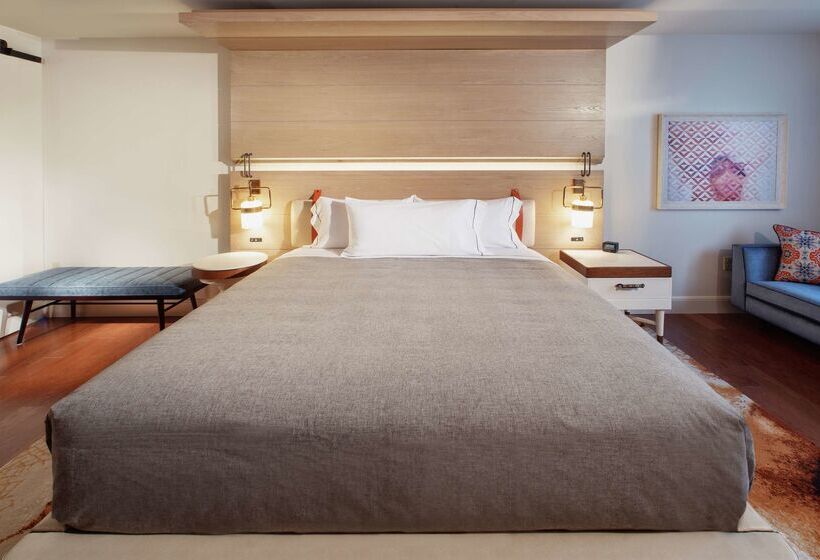 Отель Canopy By Hilton Washington Embassy Row