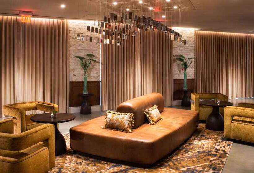 Отель Canopy By Hilton Washington Embassy Row