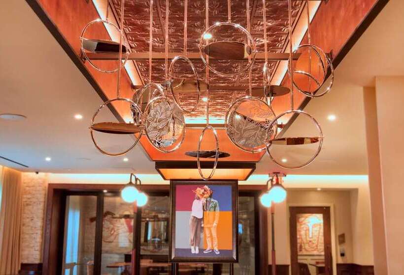 Отель Canopy By Hilton Washington Embassy Row