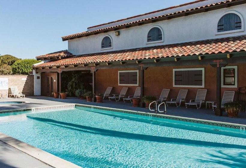 호텔 Channel Islands Inn