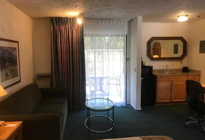 호텔 Channel Islands Inn