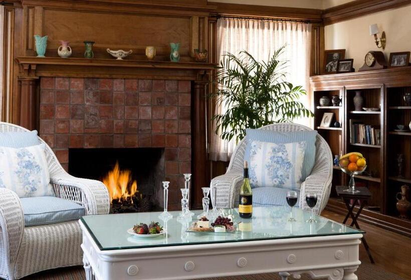 酒店 Channel Road Inn, A Four Sisters Inn