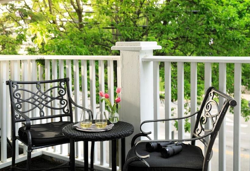 酒店 Chateau Inn And Suites