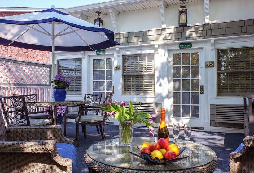 酒店 Chateau Inn And Suites