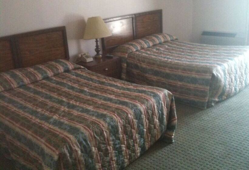 Отель Chateau Royale Inn