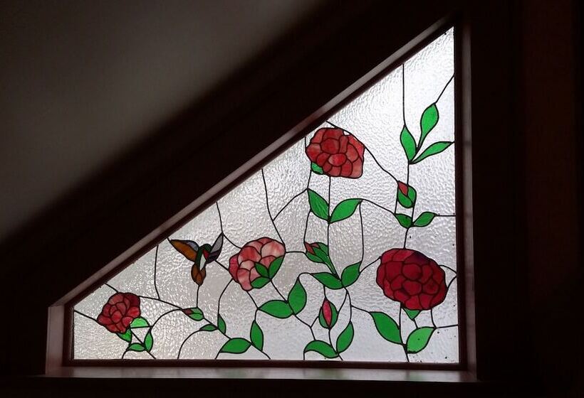 호텔 Chestnut Charm Bed & Breakfast