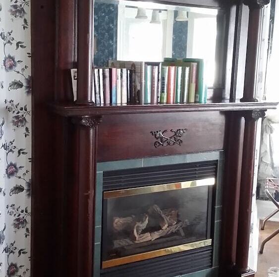 호텔 Chestnut Charm Bed & Breakfast