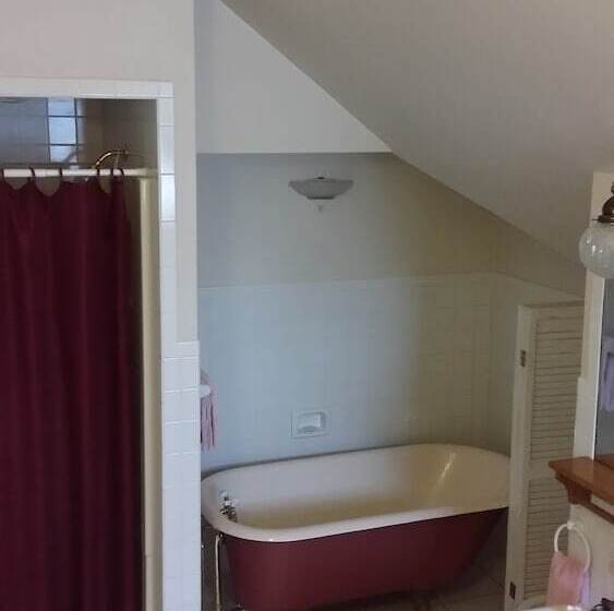 호텔 Chestnut Charm Bed & Breakfast