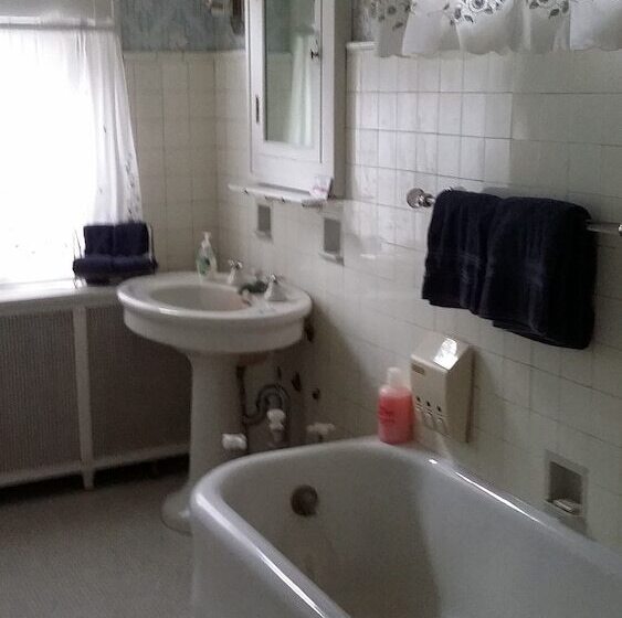 호텔 Chestnut Charm Bed & Breakfast