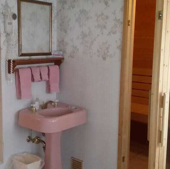 호텔 Chestnut Charm Bed & Breakfast