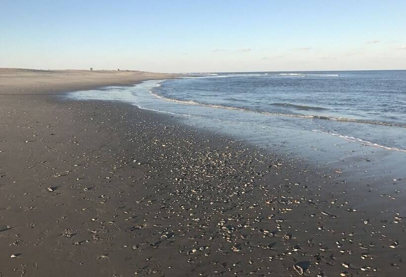 فندق Chincoteague Inn