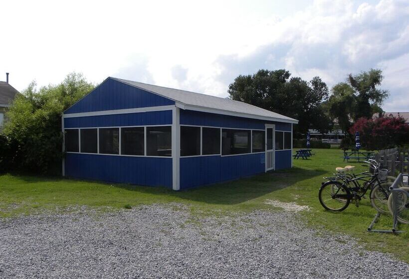 فندق Chincoteague Inn