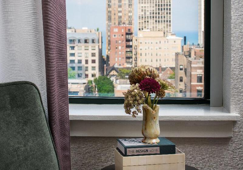 호텔 Claridge House