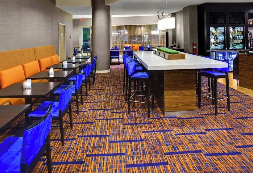 فندق Courtyard By Marriott Atlanta Buckhead