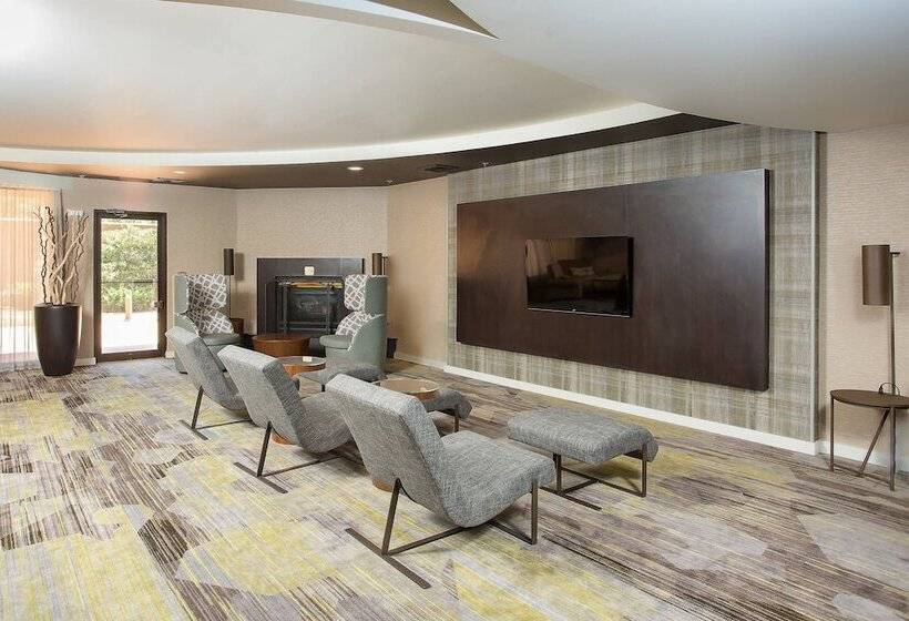 فندق Courtyard By Marriott Boston Westborough