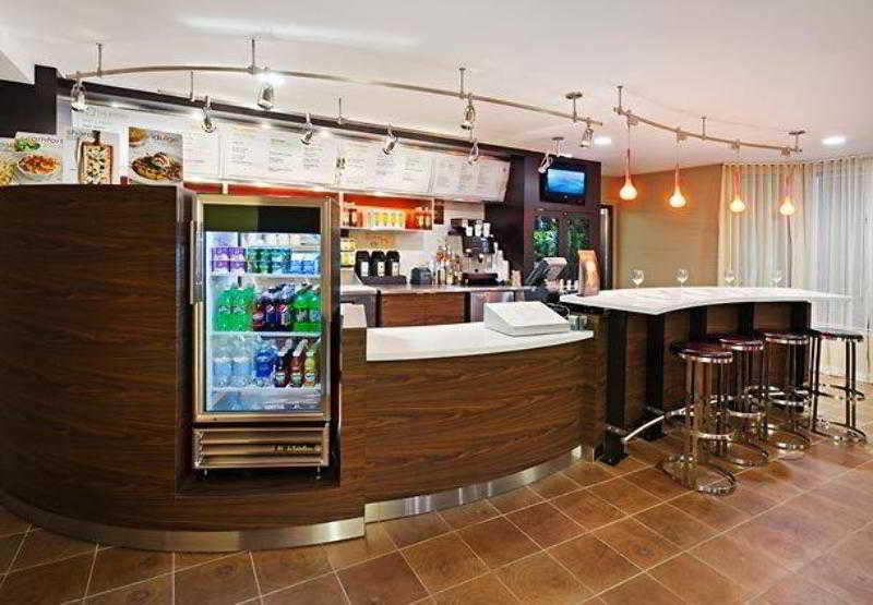 호텔 Courtyard By Marriott Austin The Domain Area