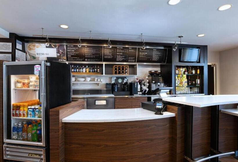 호텔 Courtyard By Marriott Austin The Domain Area