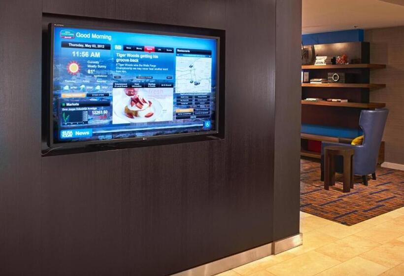 호텔 Courtyard Cleveland Independence