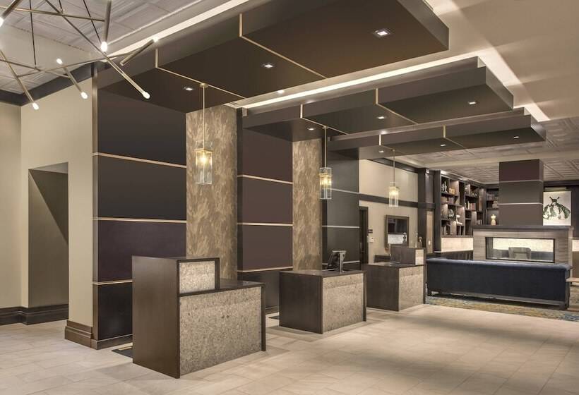 هتل Courtyard By Marriott Denver Downtown