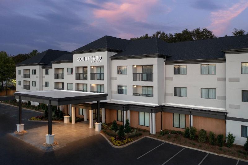 هتل Courtyard By Marriott Dothan